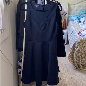Metaphor Size Small Little black dress